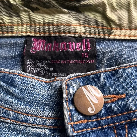Makaveli Vintage 90 th Branded Denim Shorts Size 15 Exclusive of decoration - Picture 6 of 6